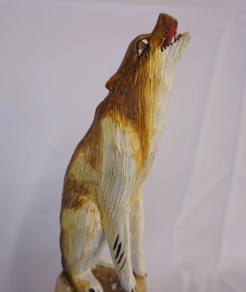 Hand Carved and Painted Wolves / Home Decor. Etsy UK