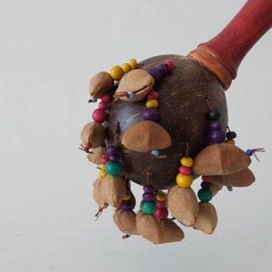 Coconut Maraca / Maraca shaker /Shaker  Nutshells / Handicraft