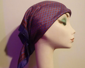 Foulard en soie vintage des années 1970