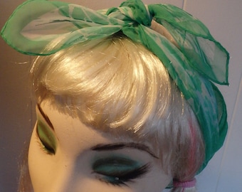 Vintage 1960's Polyester Green Scarf