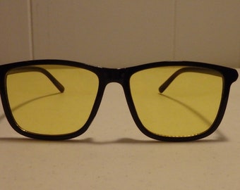 Vintage 90&#39;s Yellow Frame Black Trim Rectangle Sunglasses