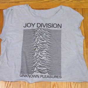 Custom-Cut Joy Division Unknown Pleasures Band T-Shirt size XL/XXL