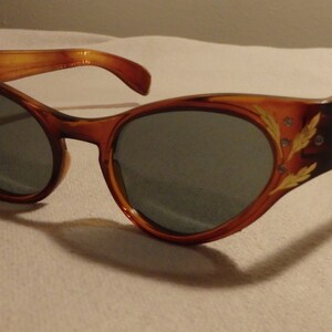 Vintage 1950 display picture 2