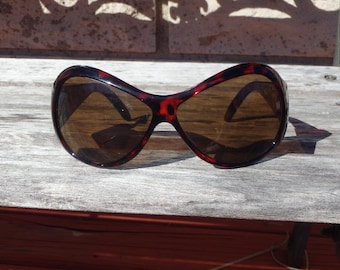 Vintage 90's Over-Sized Speed-Racer Style  Sunglasses