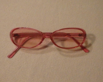 Vintage 90's Strawberry Oval Sunglasses