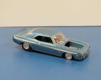 Coche Chevy Camaro de fundición a presión vintage de los años 80
