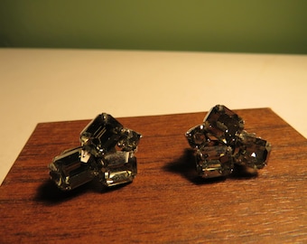 Vintage 1950's Rhinestone Smokey Cluster Clip-On Earrings