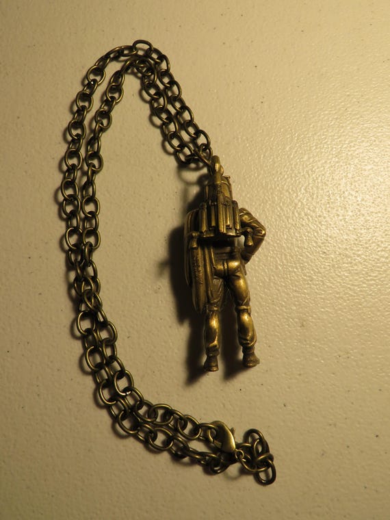 Vintage 90's Boba Fett Star Wars Necklace View 6