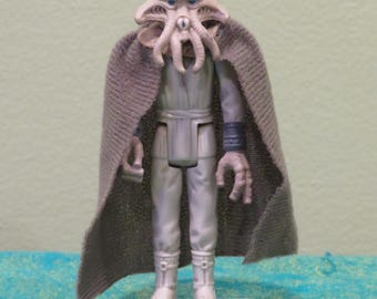 Vintage 1980's Star Wars Squid Head Tessek Figure with Original Cape 1:18 Scale 3.75"