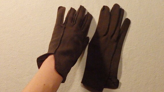 Vintage 1960's Chocolate Brown Wrist Gloves size … - image 1