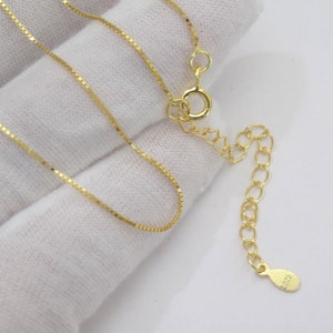Collana con catena a maglie quadrate in argento sterling e vermeil dorato: regolabile da 16 a 18 pollici