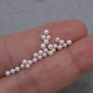 2-2.5mm AAAA Natural White Seed Pearls: Undrilled/Half Drilled
