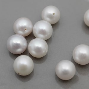 9-9.5mm AAA Natural White Round Pearls,Half Drilled Loose Pearl,Genuine Freshwater Pearl Beads,HighLuster Cultured White Pearl Beads(275-FP)