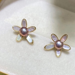 Genuine Natural Pink Freshwater Pearl Flower Earring Studs, High Luster Mother-of-Pearl Flower Stud Earrings,Pretty Pearl Earrings (6100-ER)