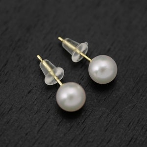 6.5mm AAAA Natural White OR Gray Akoya Pearl Stud Earrings w/18k Gold Post, 100% Genuine Japanese Akoya Pearls Stud Earrings (6041-ER)