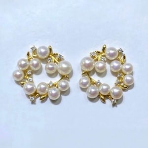 Freshwater Pearl Cluster Earrings: 925 Sterling Gold Studs