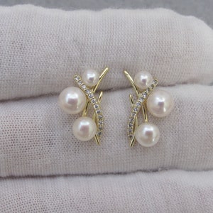 Genuine Natural Freshwater Pearl Earrings in 925 Sterling Gold Posts, Lustrous Natural White Pearl Earrings, Bridal Pearl Earrings (6109-ER)