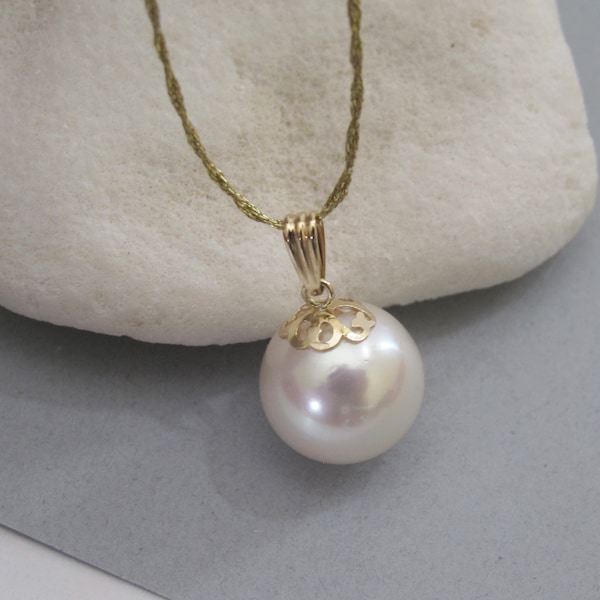 Pearl Necklace - Etsy