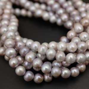 Mauve Grey Potato Perlenstrang: natürliche Süßwasserperlen (8.5-10 mm)