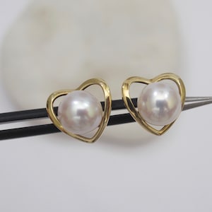 18K Gold Heart Pearl Earrings: White Freshwater Pearl Bridal Jewelry