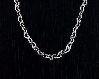 Colar com corrente de coração em prata de lei: elos de coração pequenos de 3 mm, 40,6 a 44,5 cm (5113-NK)