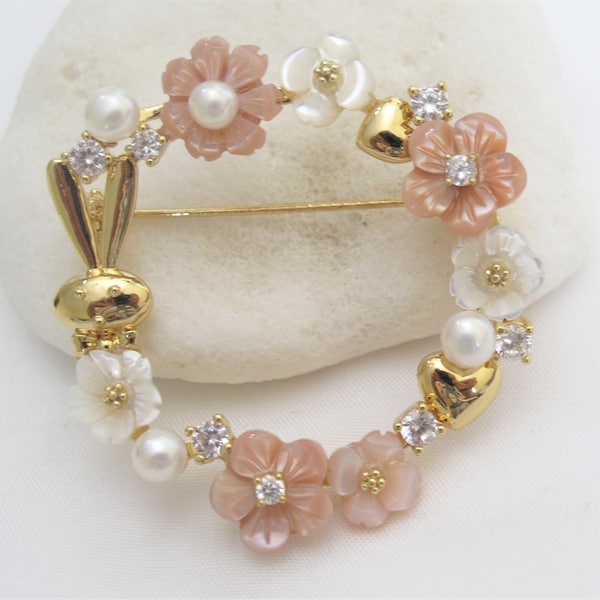 Genuine Freshwater White Pearl with Pink Mother of Pearl Flower Brooch Pendant, Cute Bunny Pearl Brooch, Pink MOP Flower Brooch (5016-BR)