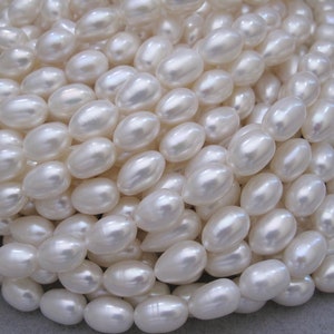 9-10 x 10-12mm Natural White Rice Oval Freshwater Pearl Beads, Genuine Freshwater Pearls, Lustrous Natural White Pearl Beads (988-FP)