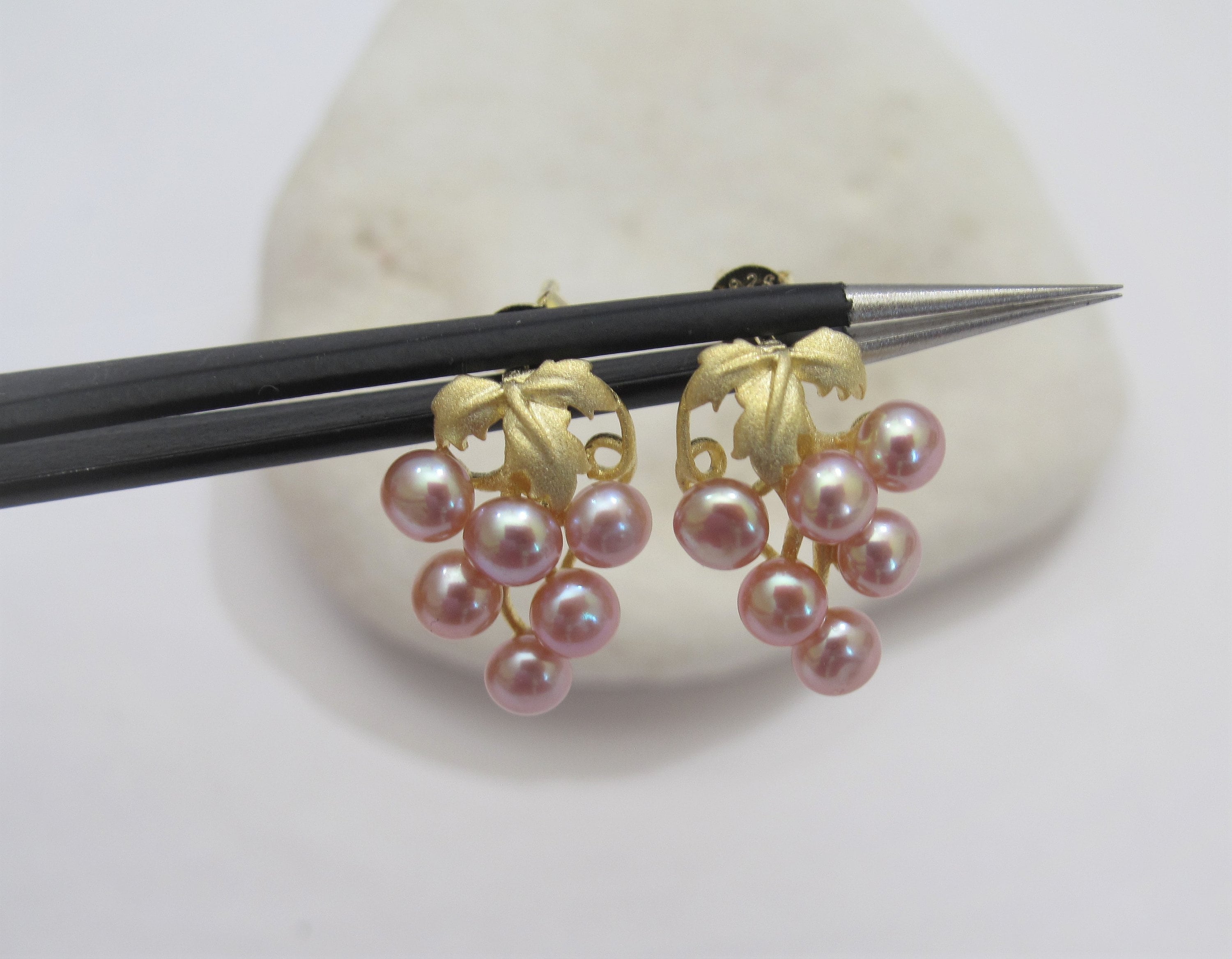TATIANA☆Grape Pearl Earrings Estate Grape Cluster Pearl Earrings, c. 1960s – Spicer
