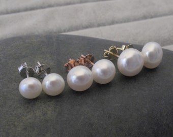 Reffeer Orecchini a bottone in argento Sterling 925 massiccio a forma di ape bombo, per donne, piccoli orecchini carini, orecchini con perle d'acqua dolce, Argento sterling, Zirconia cubica