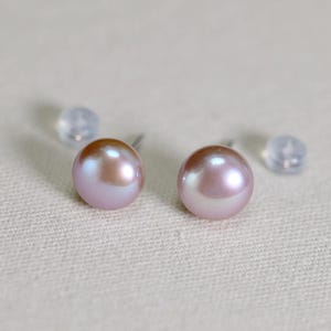 Rosa Süßwasser-Perlen-Ohrstecker: 925 Sterlingsilber-Stecker, 9-10 mm
