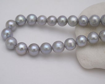 8.5-9.5mm AA+ Silver Gray FreshwaterPearl Beads, Beautiful High Luster Genuine Cultured Pearls,Silver Gray Potato Freshwater Pearls (569-FP)