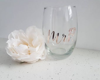 Rose-gold foil wine glass decal stickers, personalized wine glass decal, bridal party wine glass decal stickers, wedding labels