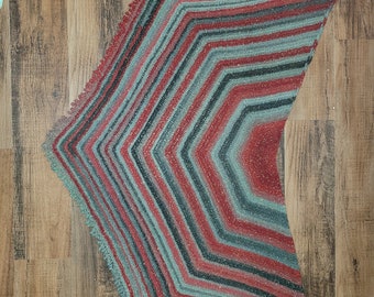 Sleigh Bells Shawl Crochet Pattern, Easy Bobble Border (PDF Pattern)