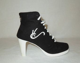 sneaker heels black