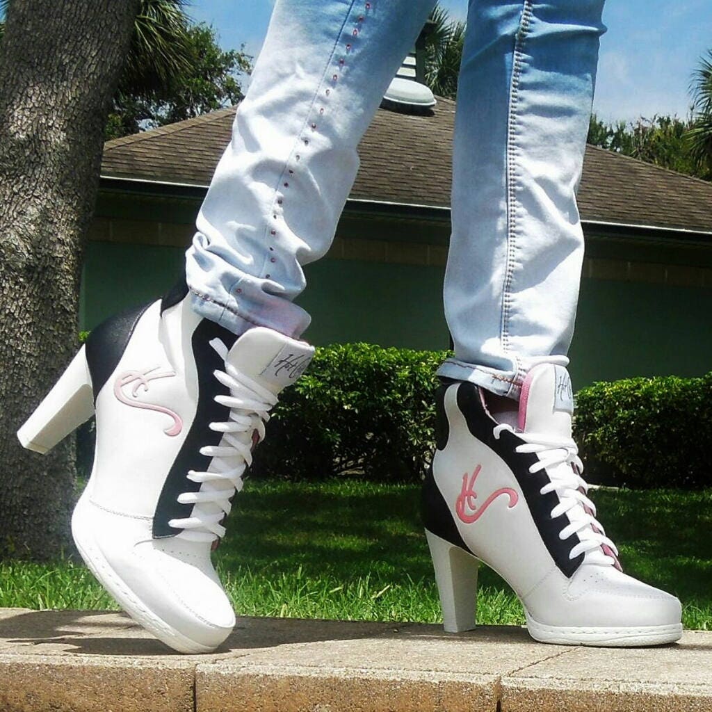 HC Highheel Sneakers, Beautiful Quality Awesome Comfort, Black and White with Pink Logo thickheels
