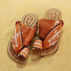 Men's Leather Sandals Sandcruisers traditional Handmade Arabian Sandals ...