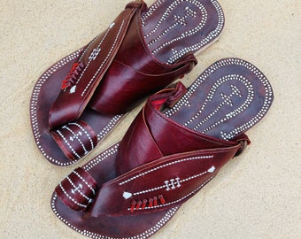 Mens brown leather sandals ~ handmade Earthing sandals ~ SandCruisers ~ Great for Earthing, beaches, pools, parks, grass, and outdoors!