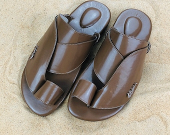 Mens brown vegan leather sandals ~ SandCruisers ~Traditional Arabian sandals ~ Great for outdoors, beaches, pools, and parks!