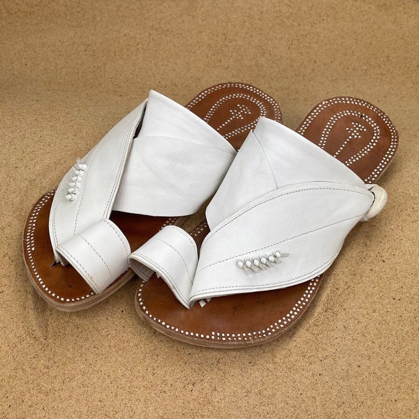 Mens white leather sandals ~ SandCruisers ~ Handmade sandals~ Great for outdoors, beaches, pools, parks, grass, and outdoors!