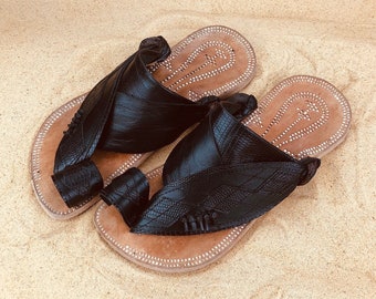 Men's black leather sandals ~ handmade Earthing sandals ~ SandCruisers ~ Great for Earthing, beaches, pools, parks, grass, and outdoors!