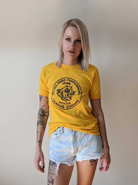 Vintage School Tshirt