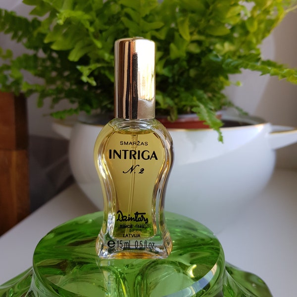 Intrigue N. 2 (Intrīga N. 2) Parfüm von DZINTARS 15 ml 0,5 fl oz Neu komplett ohne Box. Hergestellt in Lettland, Riga