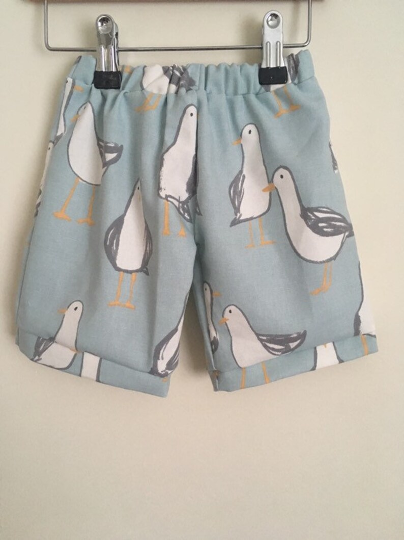 spring holiday clothes