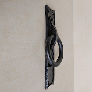 Wrought iron rustic door knocker - Robust rugged door pull - Father&#39;s gift