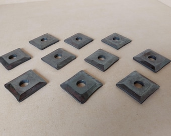 Rondelle quadrate forgiate a mano - Set da 5 - Ferramenta in ferro rustico per progetti in legno