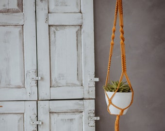 Macrame Plant Hanger * Flower Pot Holder * Macrame Hanging * Home Decor * Hygge Home * Hygge Decor * Boho Decor * Gift Ideas