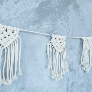 Macrame Garland Macrame Wall Hanging Macrame Wall Decor Hygge Home Garland Macrame Bunting Macramé Garland Macrame Flag Off-white