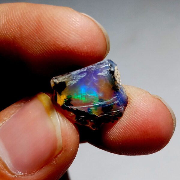 7 Carat 14x13x7 MM Top Grade Natural Ethiopian Opal Multi Color Opal Rough, Raw Opal