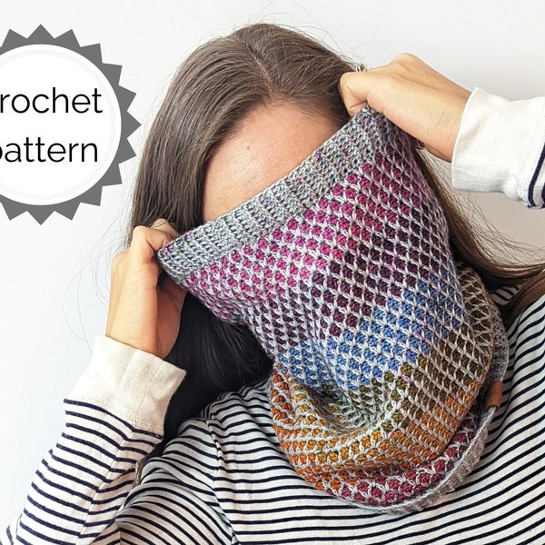 Scrappy Mini Skein Crochet Cowl Pattern PDF | Crochet Cowl Pattern | Crochet Neckwarmer | Colorwork-like crochet cowl | knit-like crochet