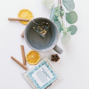 Hot Cinnamon Spice Tea + Mug